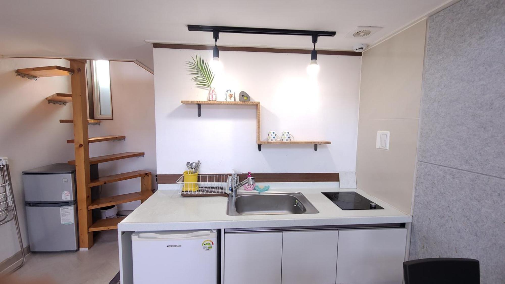 הוילה Jeju Hyeun'S House מראה חיצוני תמונה