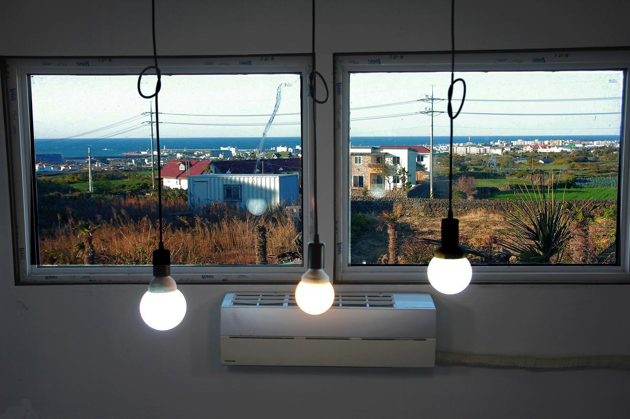 הוילה Jeju Hyeun'S House מראה חיצוני תמונה